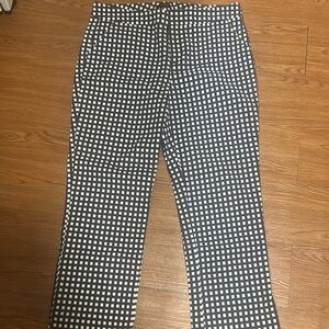 Crosby Dark Navy and White Checkered Cropped Pants 24” Inseam Cute & Stylish!